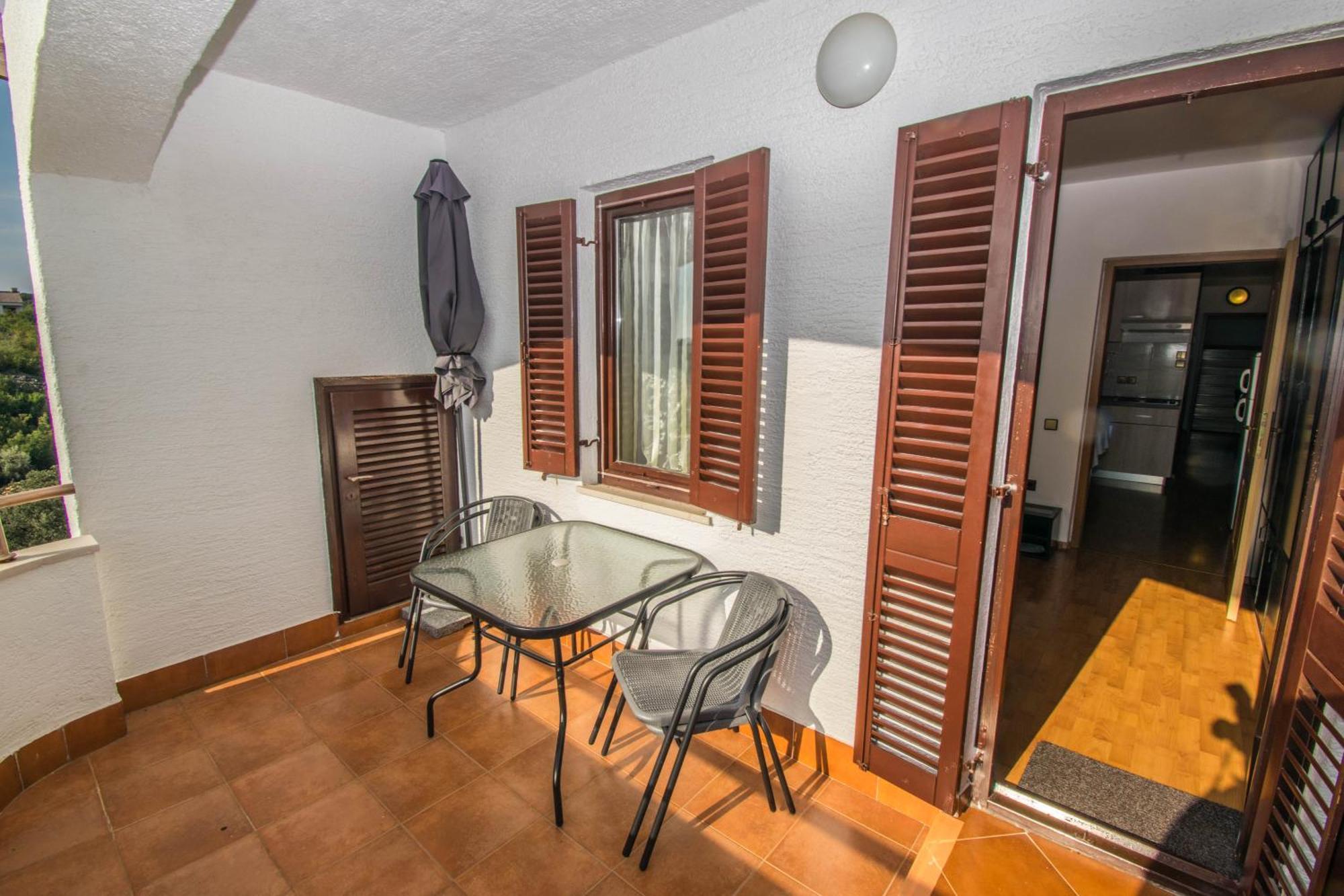 Apartments Punta & Vista In Krk Krk Town Extérieur photo