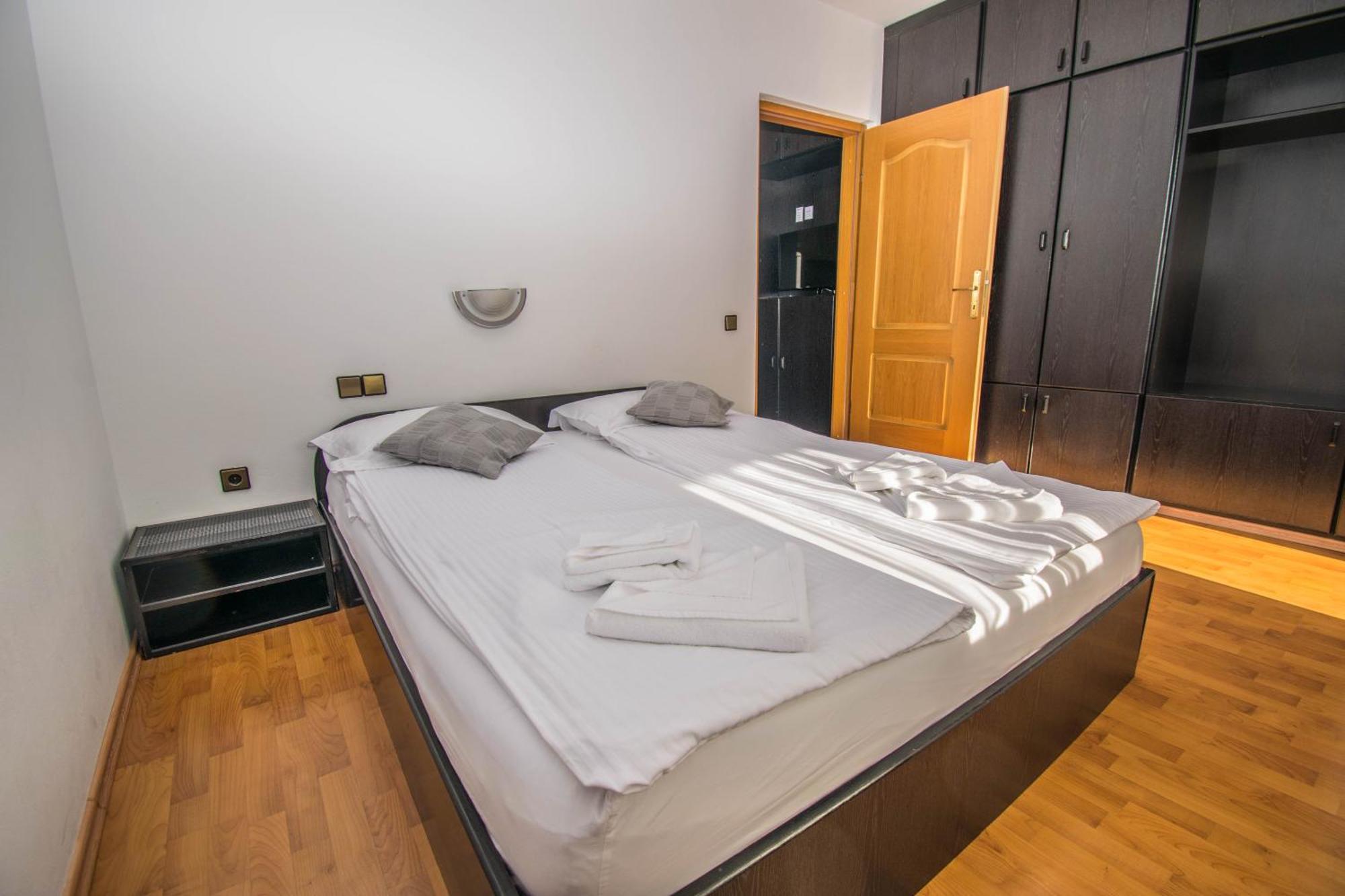 Apartments Punta & Vista In Krk Krk Town Extérieur photo